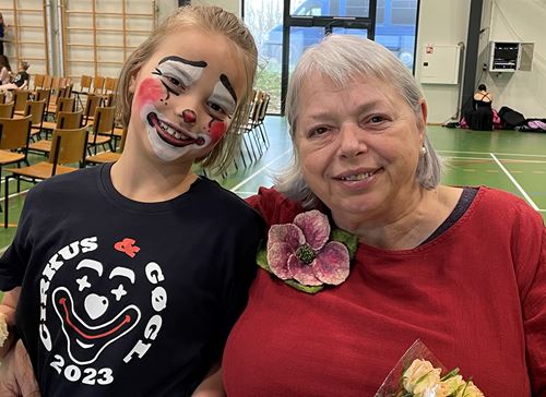 Sparekassen Kronjylland donerer 25.000 kr. til cirkus- og gøglerworkshop for børn i Sjølund, Hejls og Hejsminde